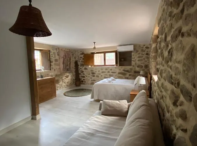 En Jerte: La Casa Del Molino Feriehus *